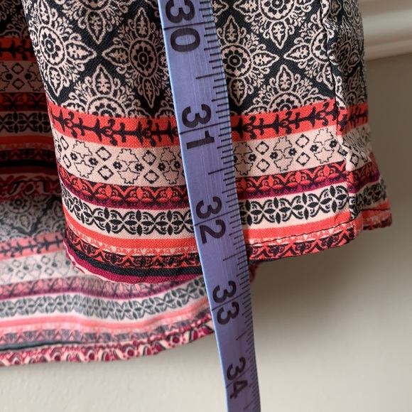 Lightweight 3/4 Sleeve Women’s Dress - Picture 3 of 3